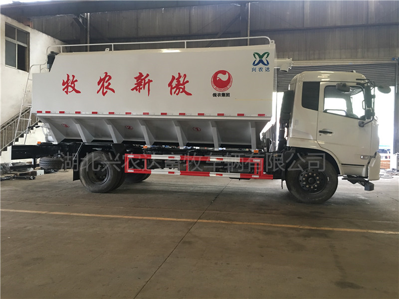 12噸（24m3）飼料運輸車